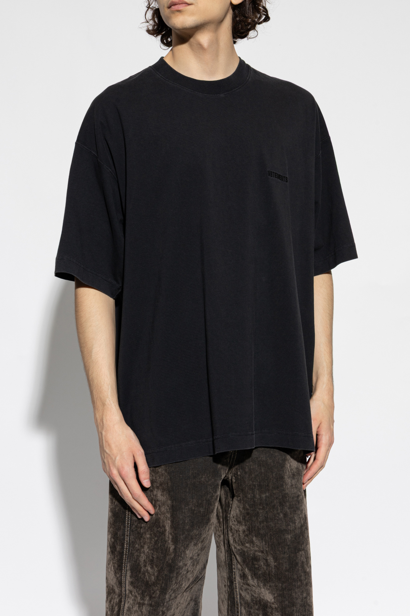 VETEMENTS T-shirt with embroidered logo | Men's | Vitkac